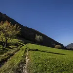 Riverside Rustic Ridge With Balcony - Three Bedroom With Balcony Slap ob Idrijci