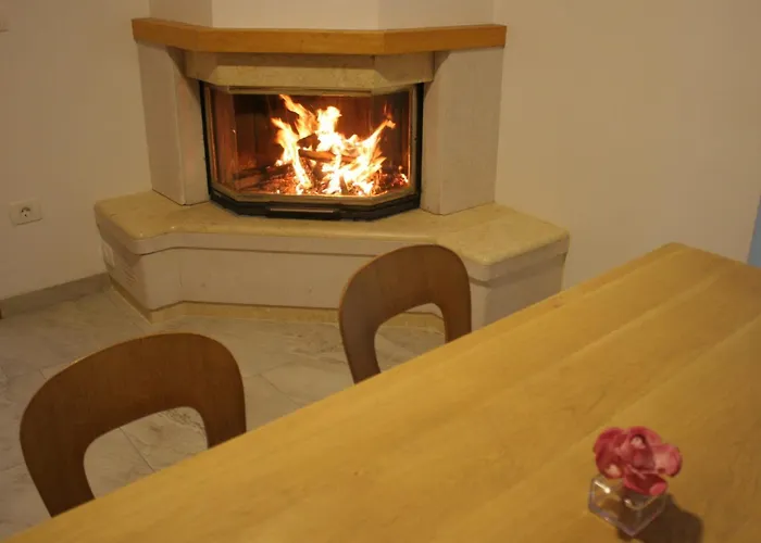 شقة Riverside Rustic Ridge With Balcony - Three Bedroom With Balcony Slap ob Idrijci